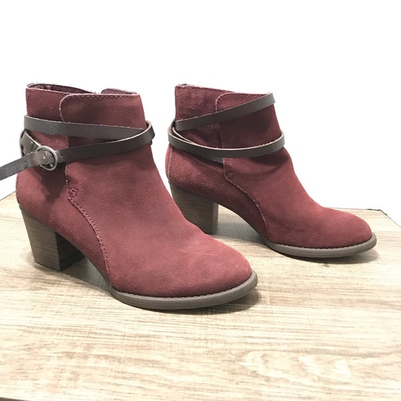 American Eagle Outfitters Shoes - American Eagle Outfitters  Buckle Strap Bootie